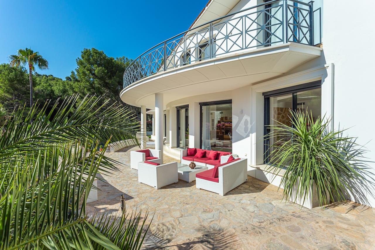 Luxury villa in Son Vida