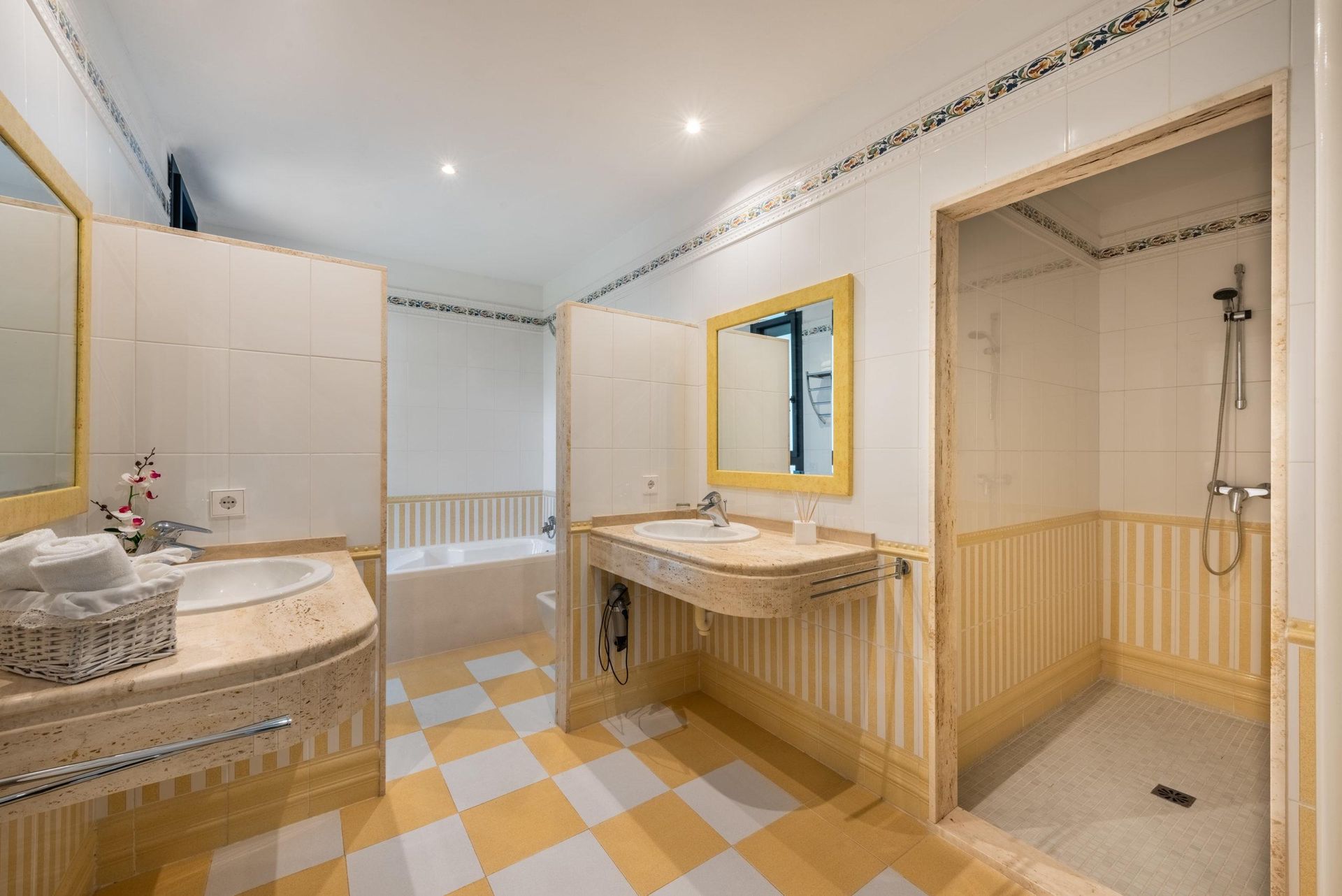 Luxury villa in Son Vida