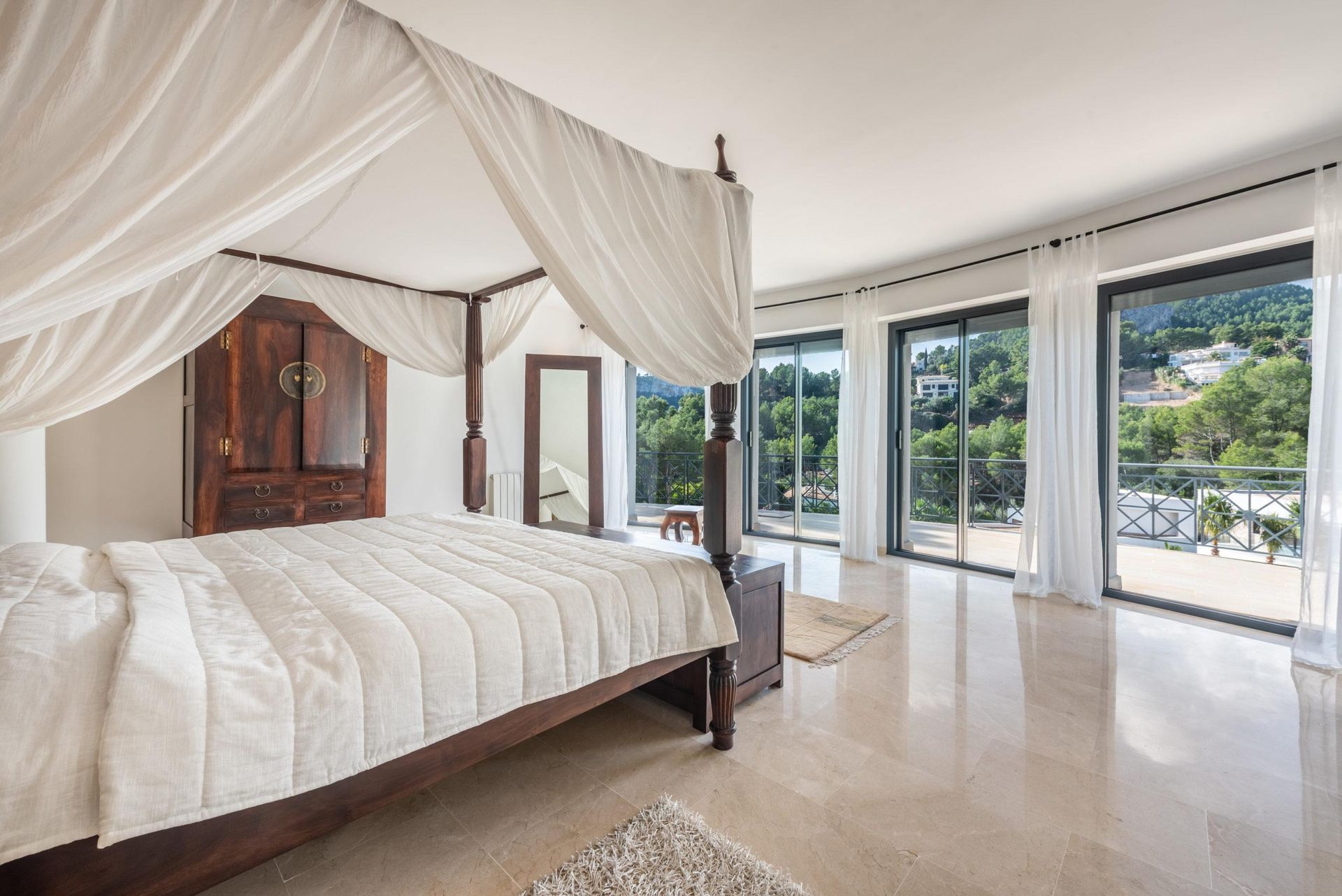Luxury villa in Son Vida