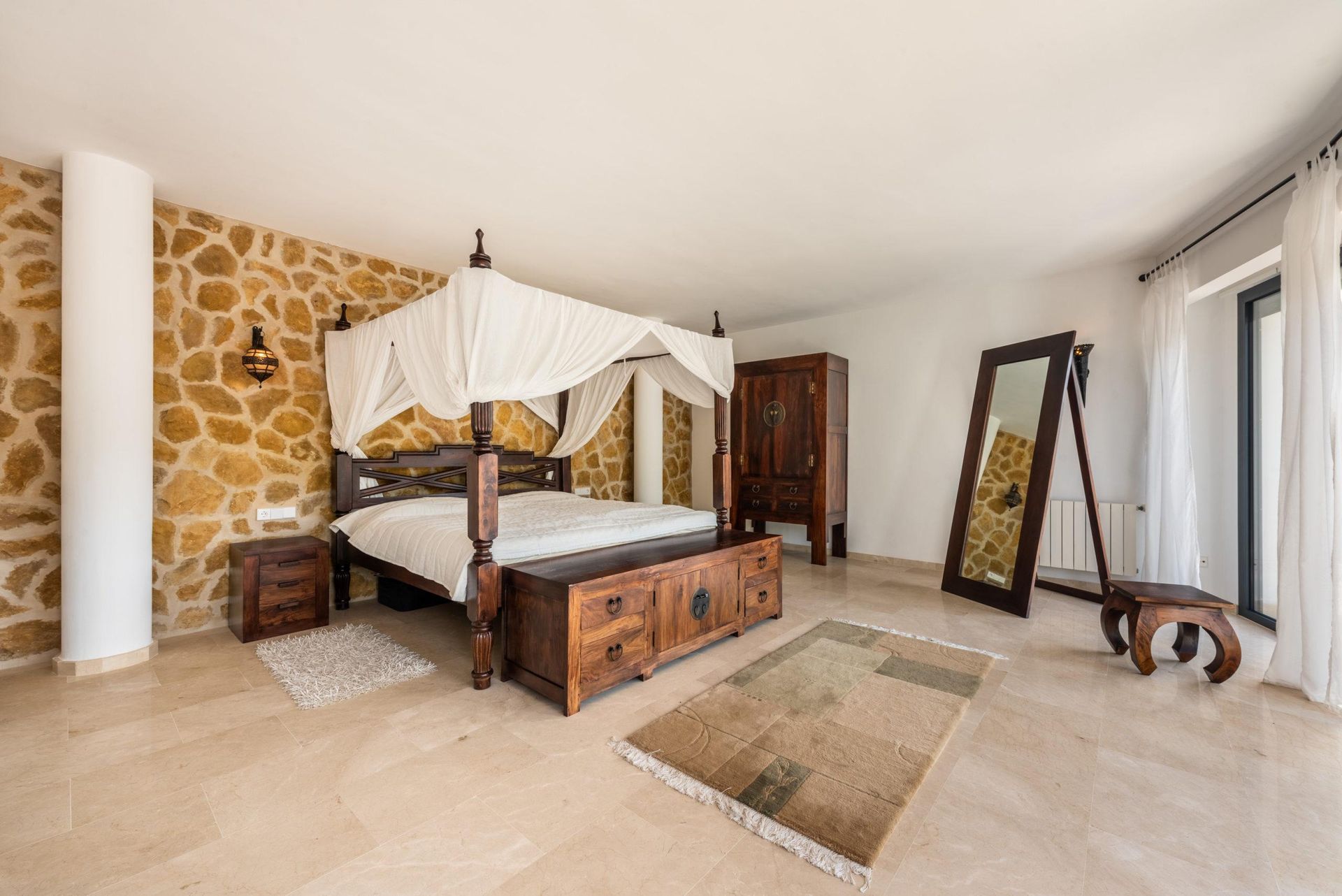 Luxury villa in Son Vida