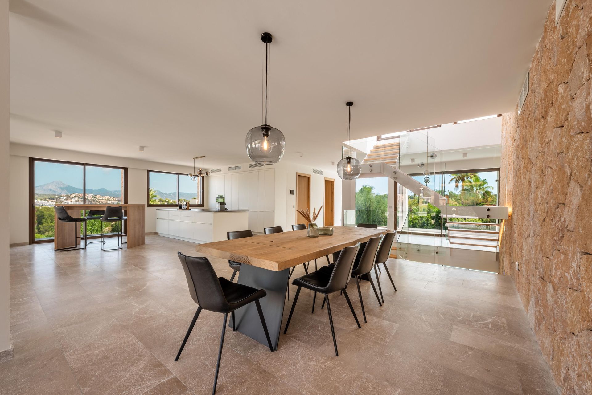 Spacious luxury villa in Nova Santa Ponsa