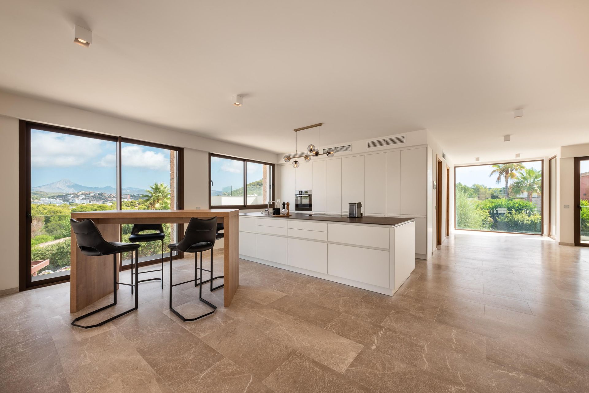 Spacious luxury villa in Nova Santa Ponsa