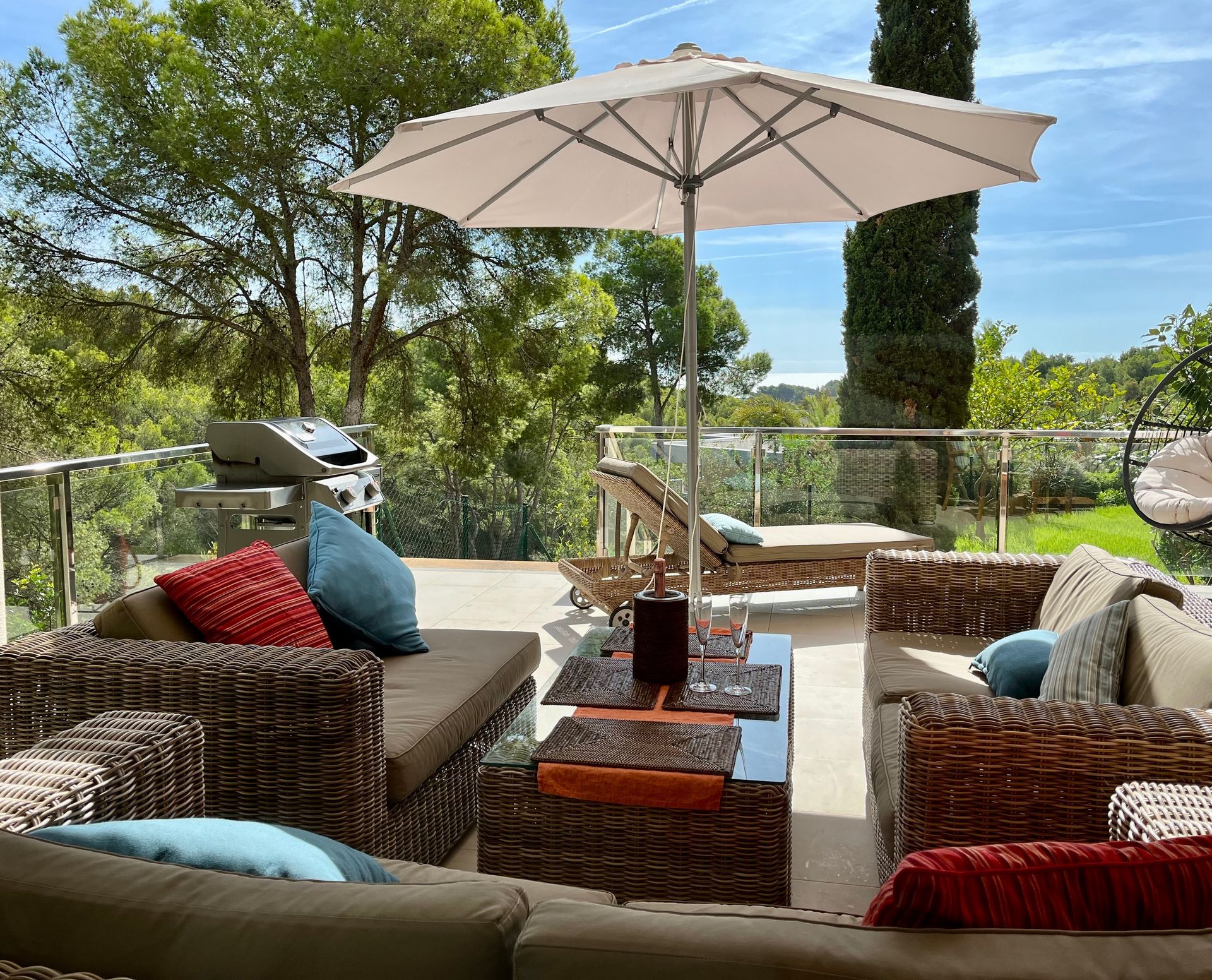 Garden Apartment for Rent in Sol de Mallorca with Sea Views