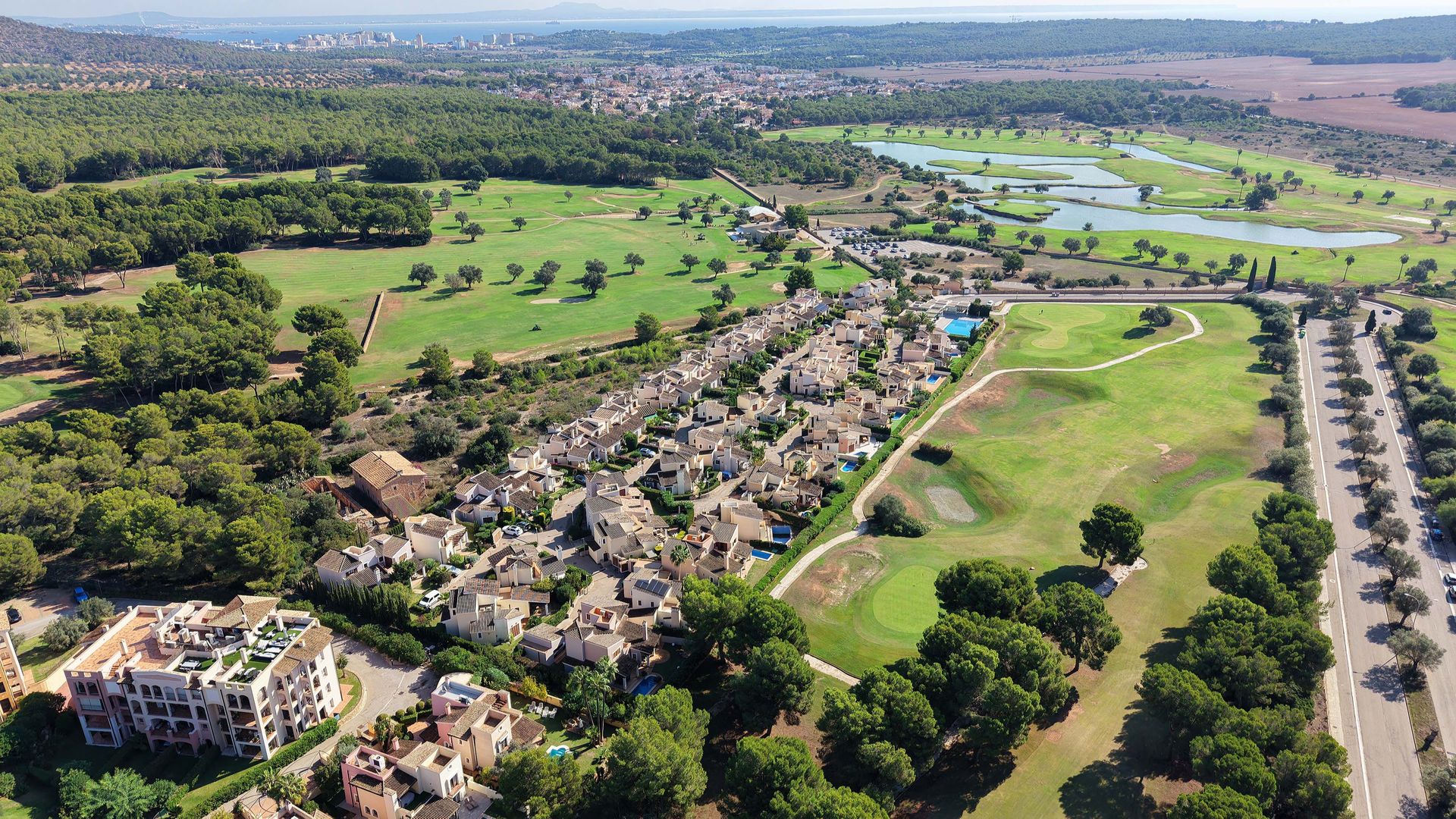 Luxury Villa for Sale in Nova Santa Ponsa with Private Pool and Golf Course