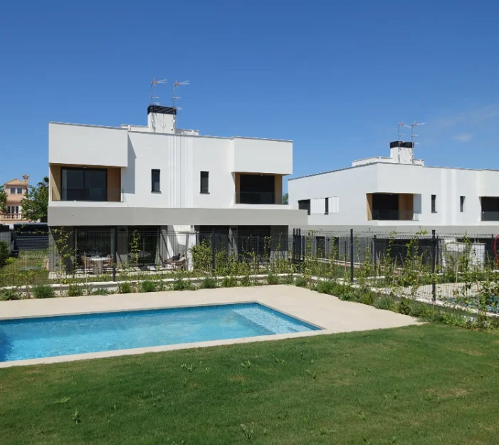 Exclusive Villa for Sale in Mallorca with Sea Views and Private Pool in Puig de Ros