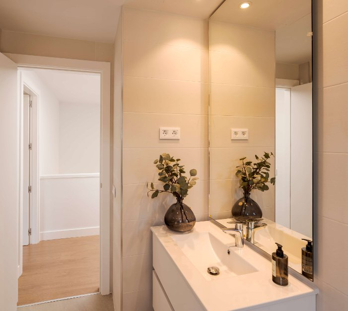 New Semi-Detached house with pool for sale in Puig de Ros