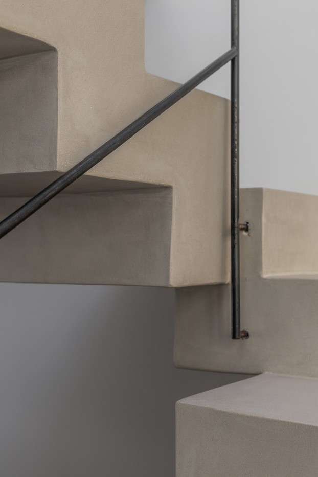 Contemporary Luxury Villa for Sale near Port Adriano