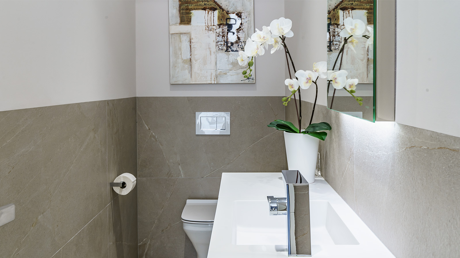 Luxurious Villa for Sale with Panoramic Sea Views near Port Adriano