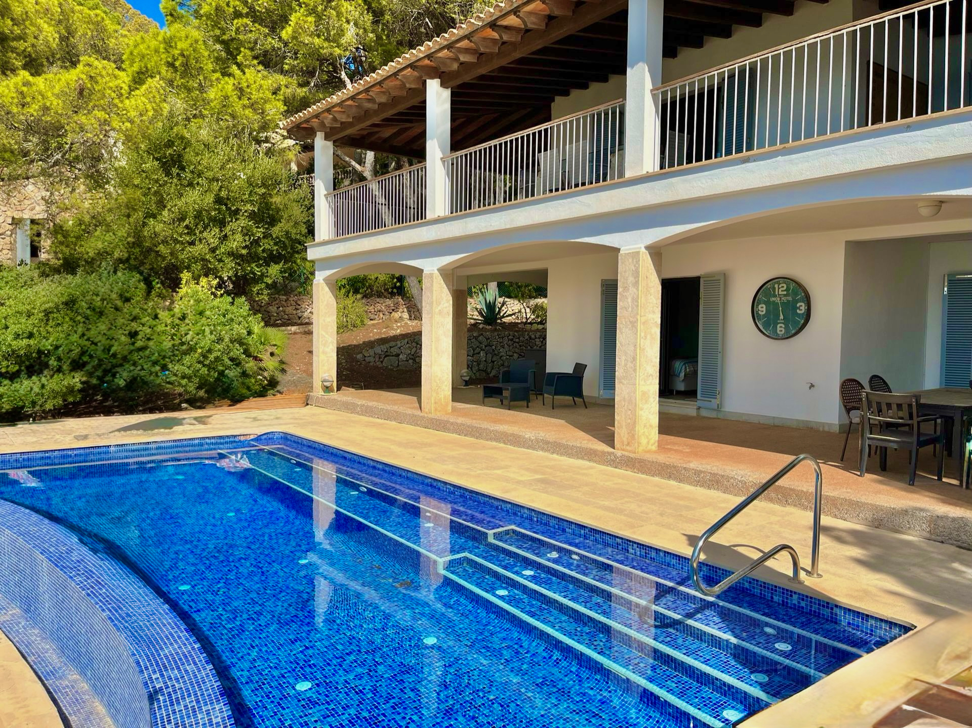 Exclusive Villa for Rent in Camp de Mar at Sea Front