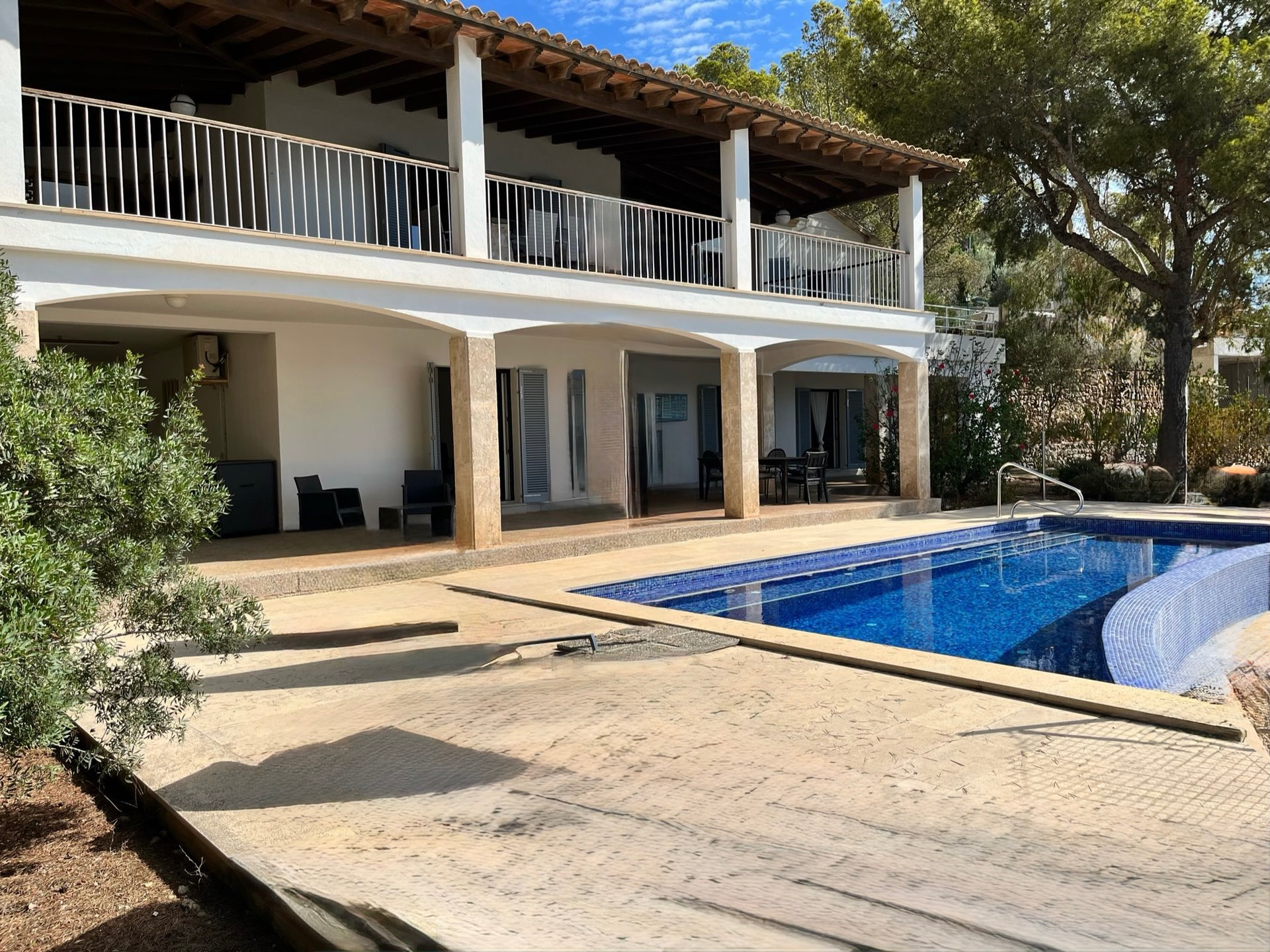 Exclusive Villa for Rent in Camp de Mar at Sea Front