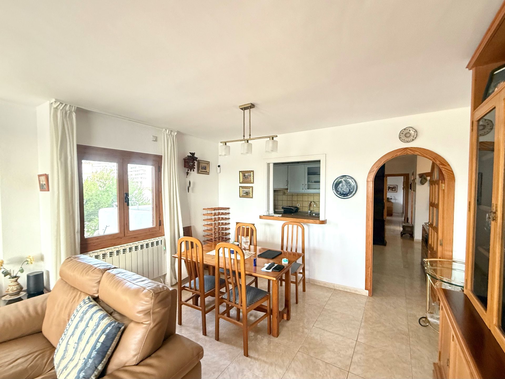 Роскошная квартира на продажу в первой линии моря в Санта-Понсе с потрясающим видом на море