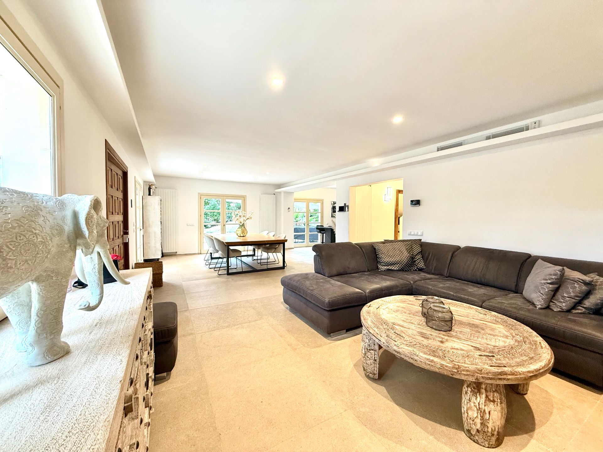 Luxury Mediterranean Villa for Sale in Costa de la Calma, Mallorca