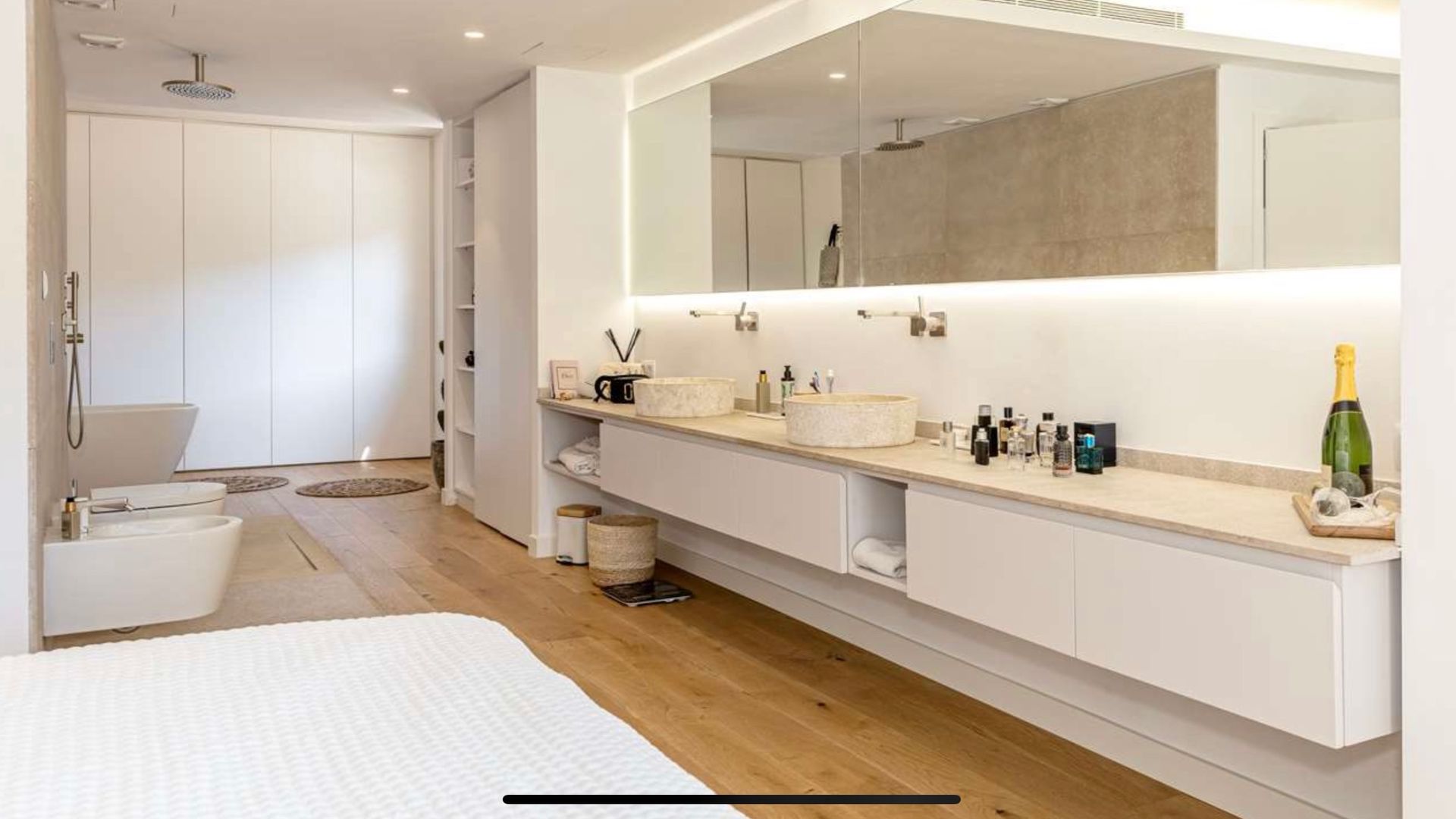 Luxury Mediterranean Villa for Sale in Costa de la Calma, Mallorca