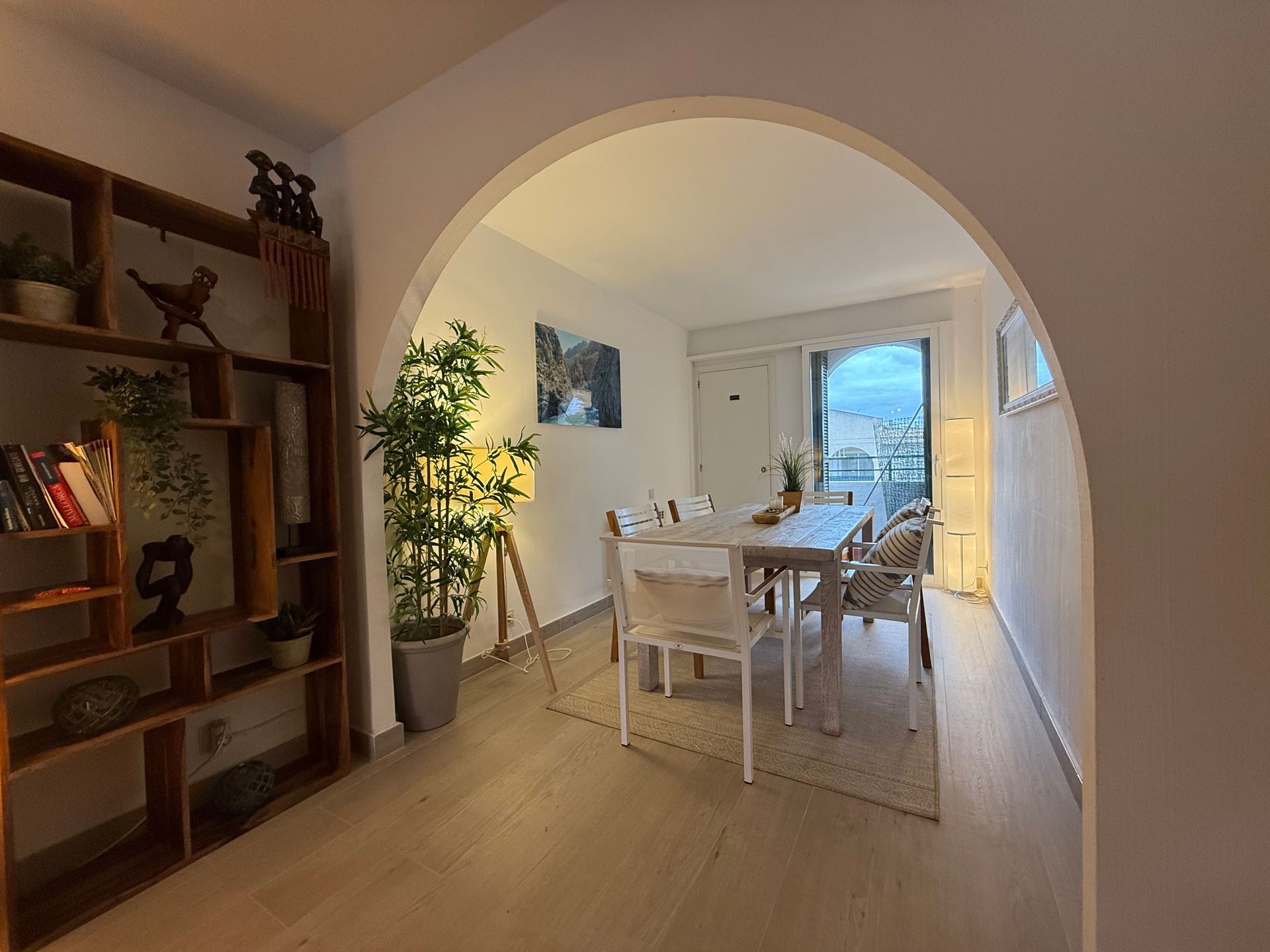 Elegantes Apartment zu verkaufen in Puerto de Pollensa – nur 100 m vom Strand entfernt