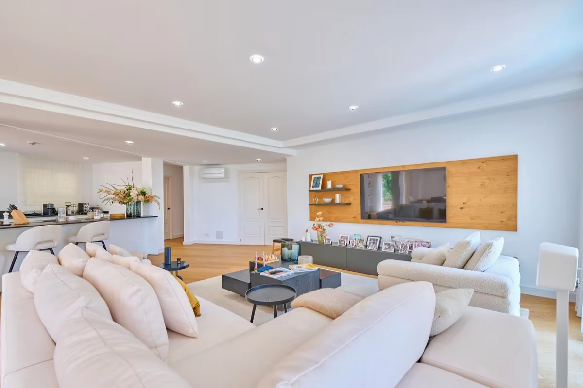 Mediterranean Villa next to the Golf Club in the prestigious area of ​​Son Vida