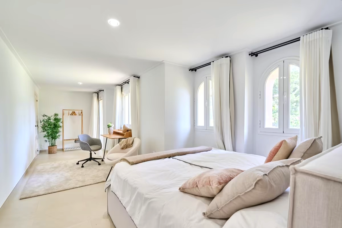 Mediterranean Villa next to the Golf Club in the prestigious area of ​​Son Vida