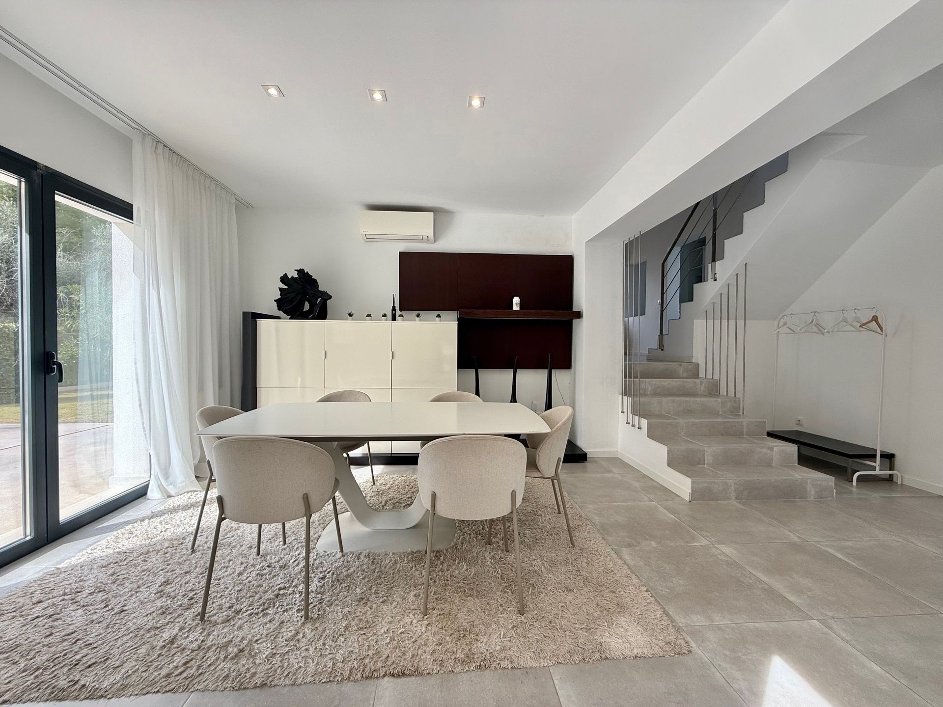 Modern Villa to Rent in Santa Ponsa