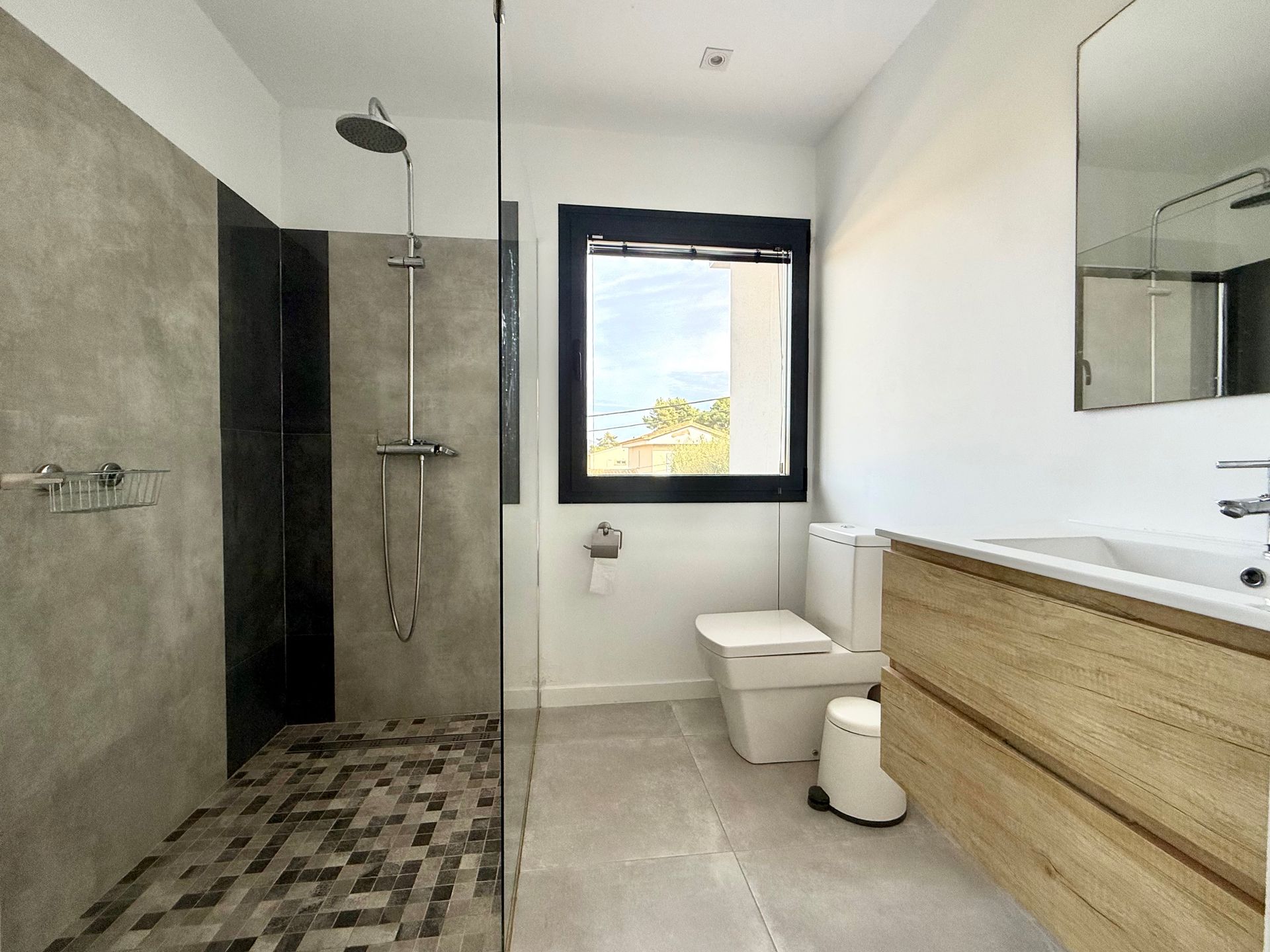 Modern Villa to Rent in Santa Ponsa