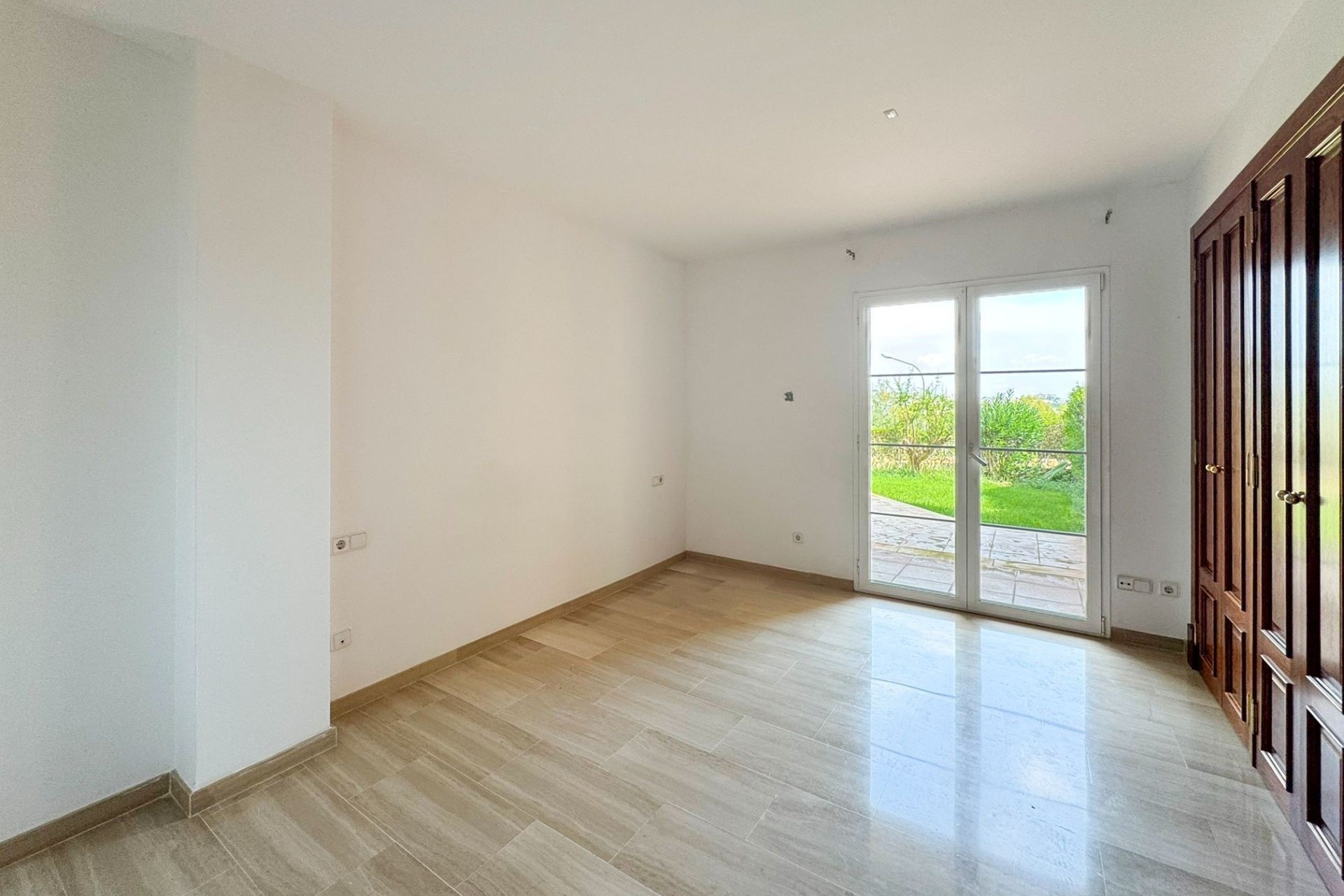 Gartenwohnung zu verkaufen in Bendinat