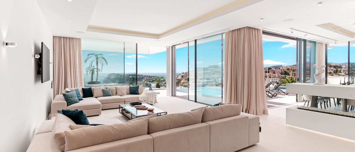 Villa con impresionantes vistas al mar en venta en Cala Llamp, Port Andratx