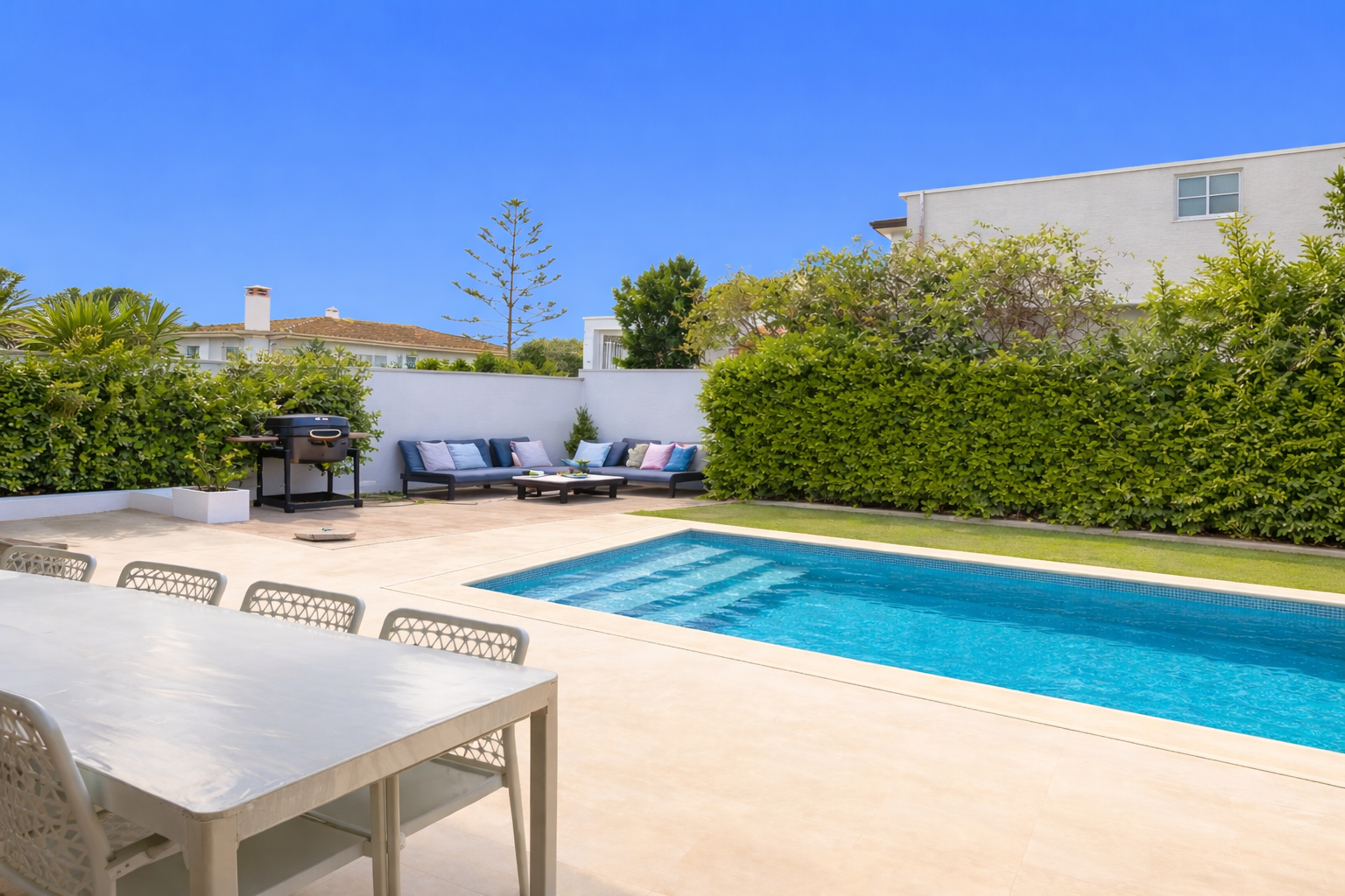 Modern Villa for Sale in Santa Ponsa