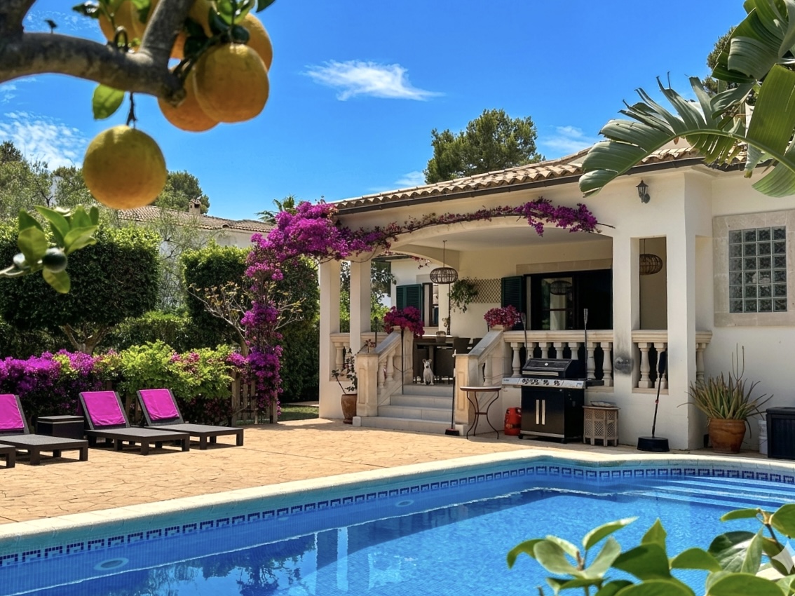 Charming Bungalow Villa for Sale in Santa Ponsa
