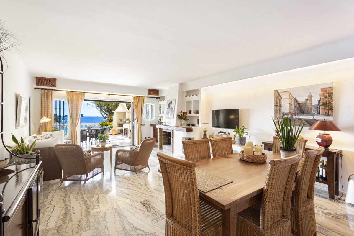 Frontline 3 Bedroom Apartment for Sale in Costa de la Calma