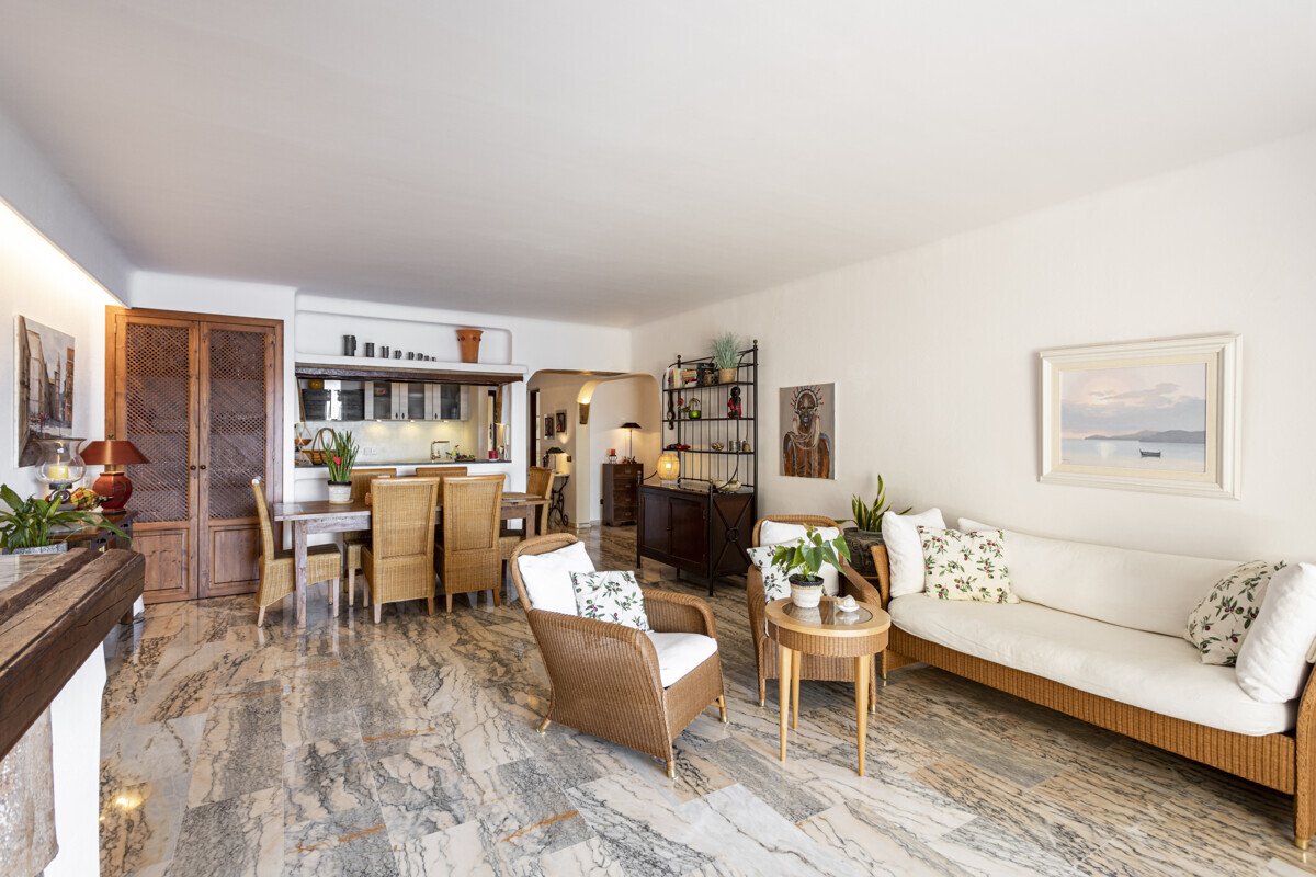 Frontline 3 Bedroom Apartment for Sale in Costa de la Calma