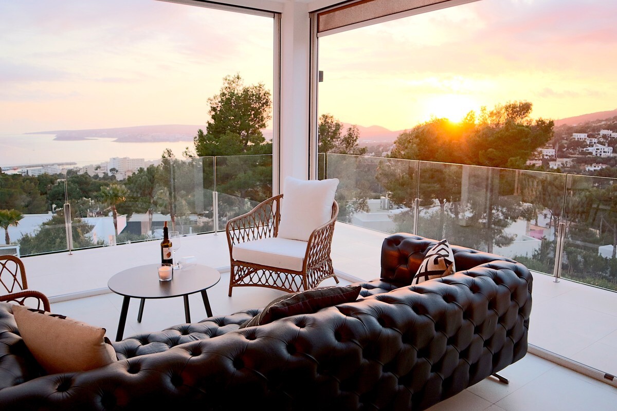 Modern Villa with Seaview for Sale in Portals Nous