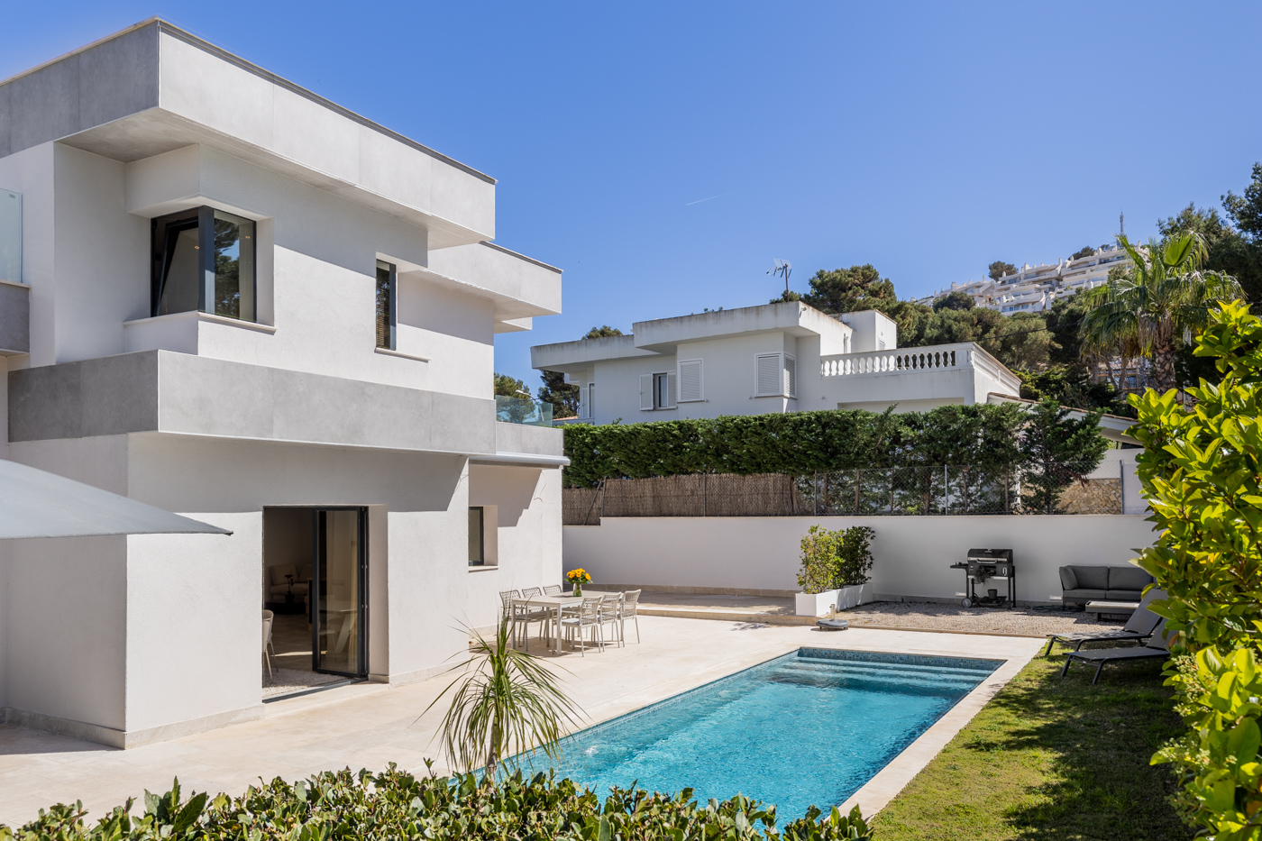 Modern Villa for Sale in Santa Ponsa