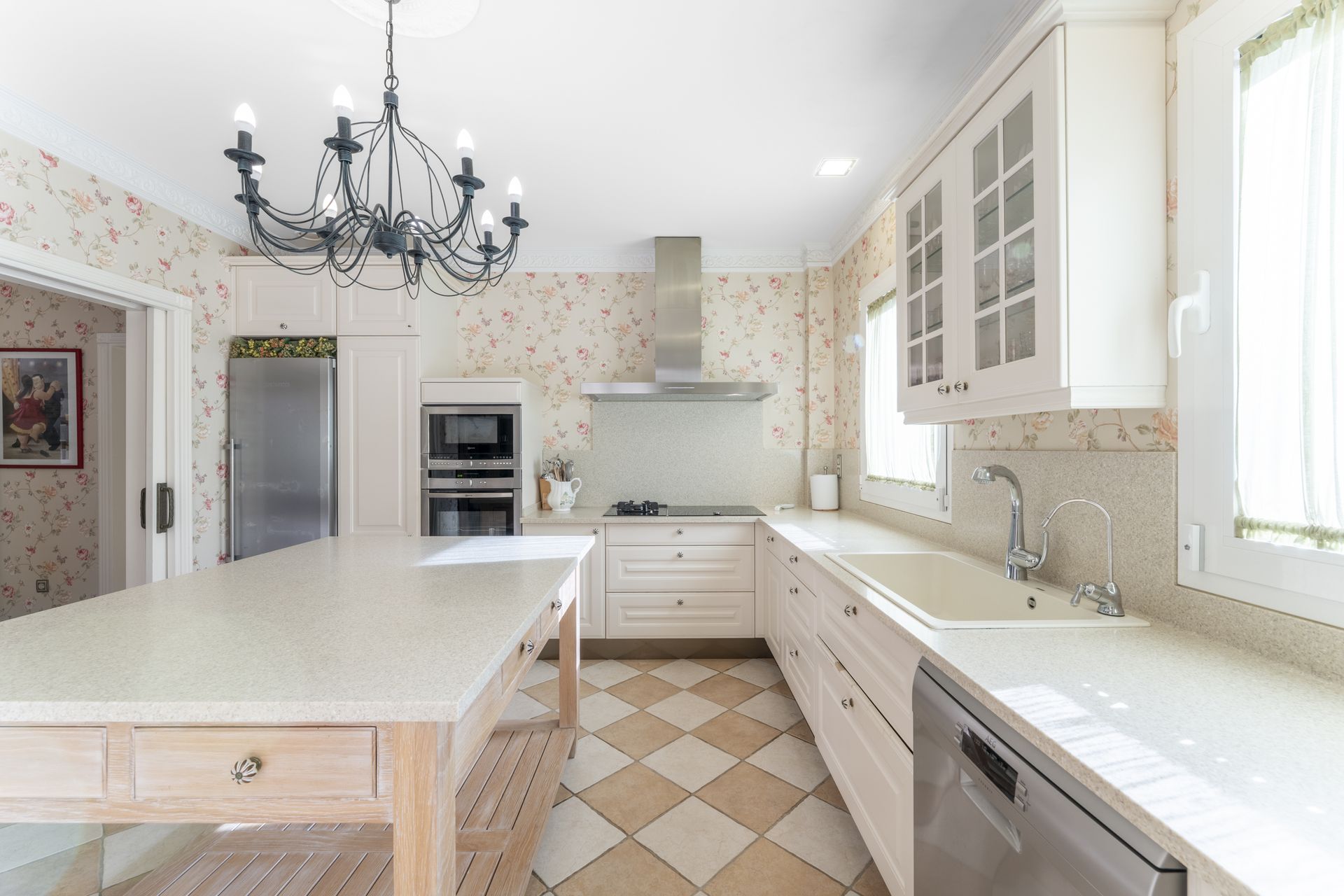 Spacious Mediterranean Villa for Sale in Santa Ponsa