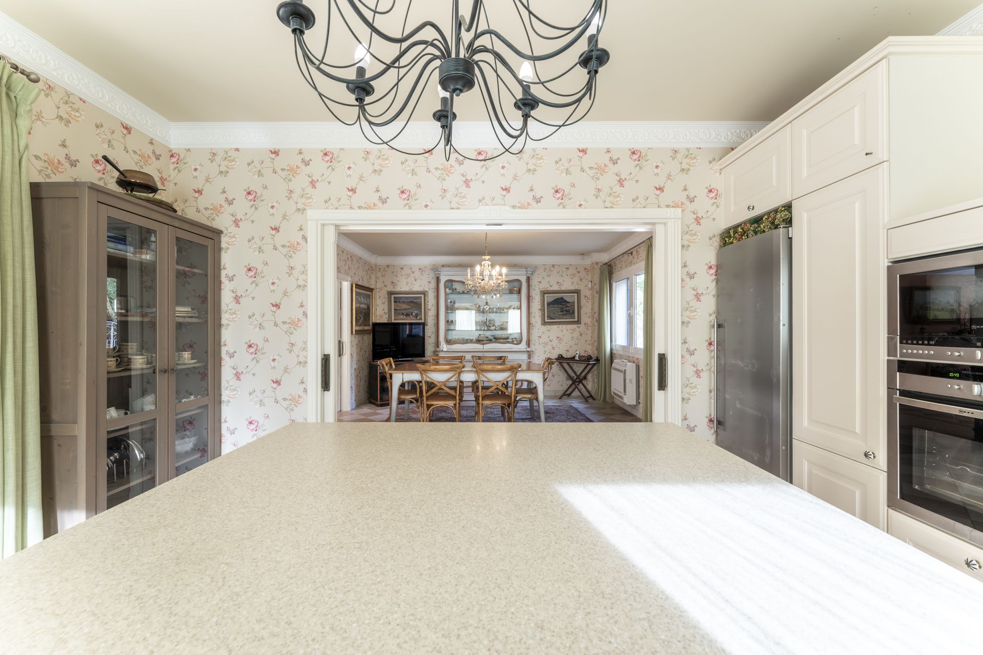 Spacious Mediterranean Villa for Sale in Santa Ponsa