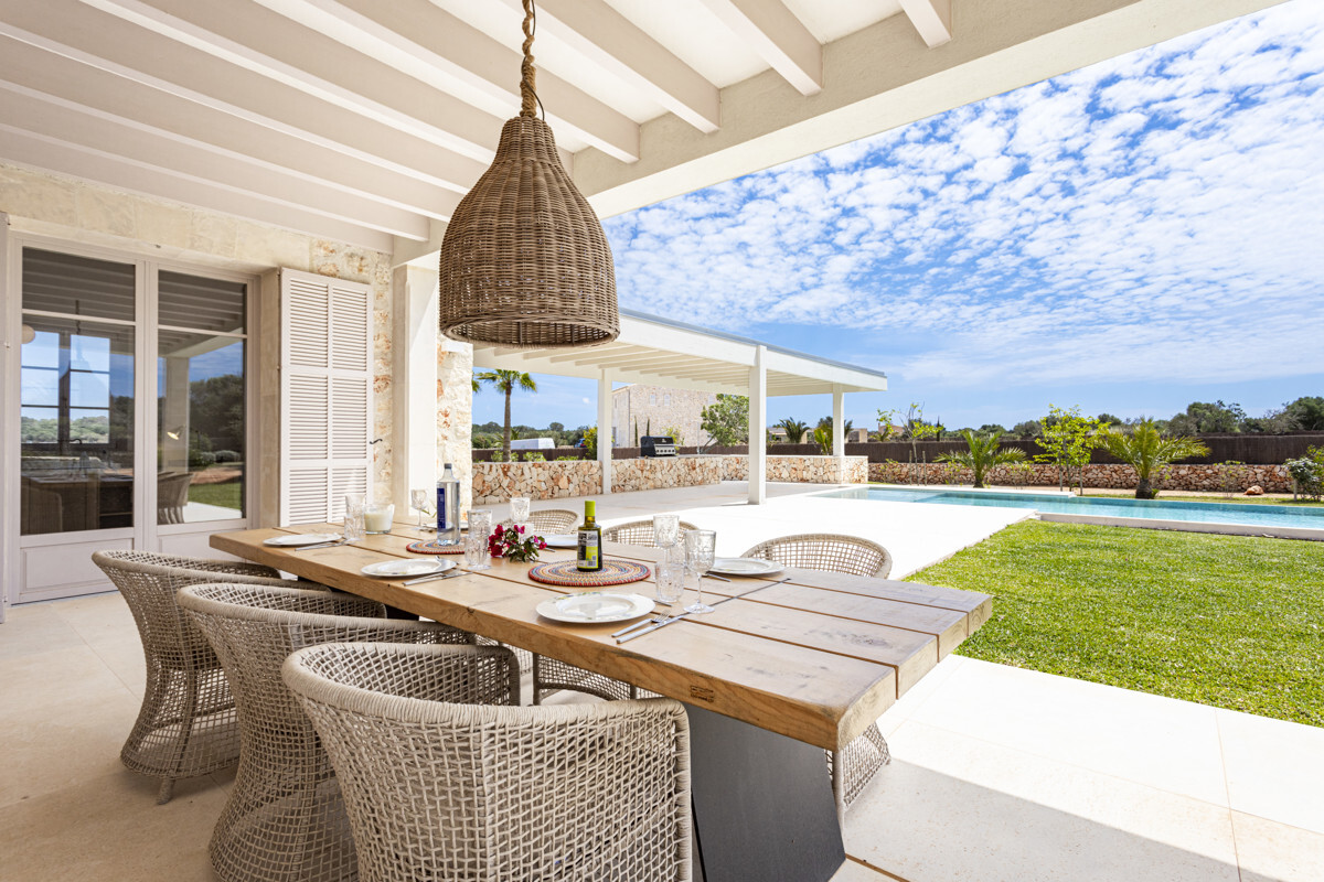 Recently built Finca for Sale in Ses Salines