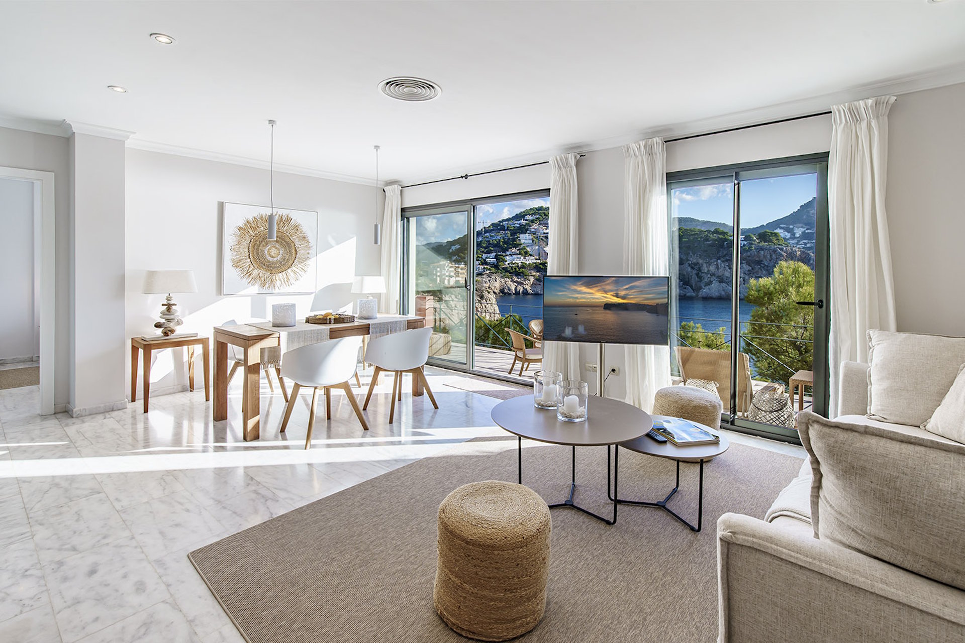 Frontline Apartment for Sale in Port Andratx