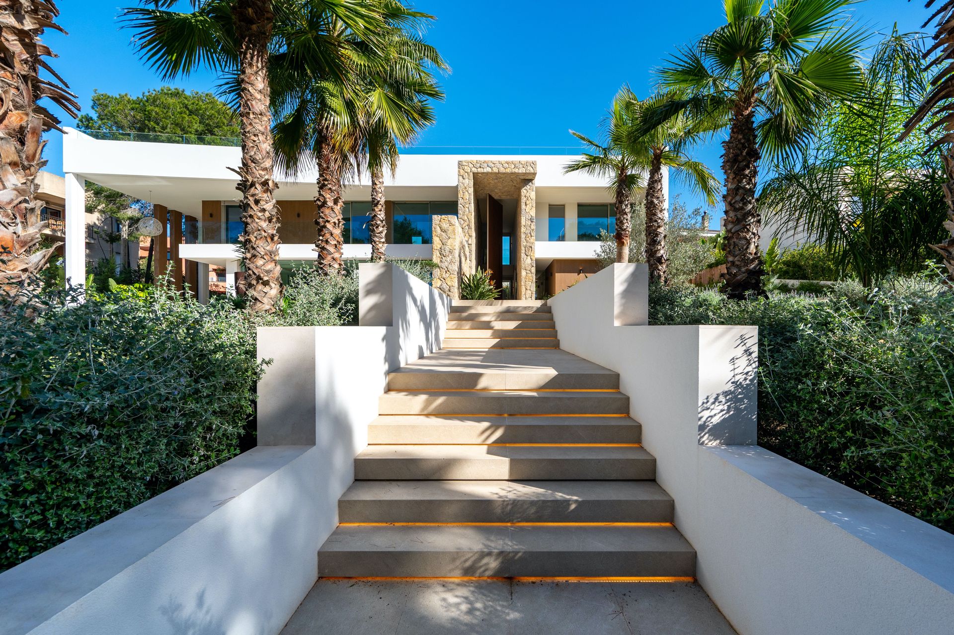 Brand New Luxury Villa for sale in Santa Ponsa