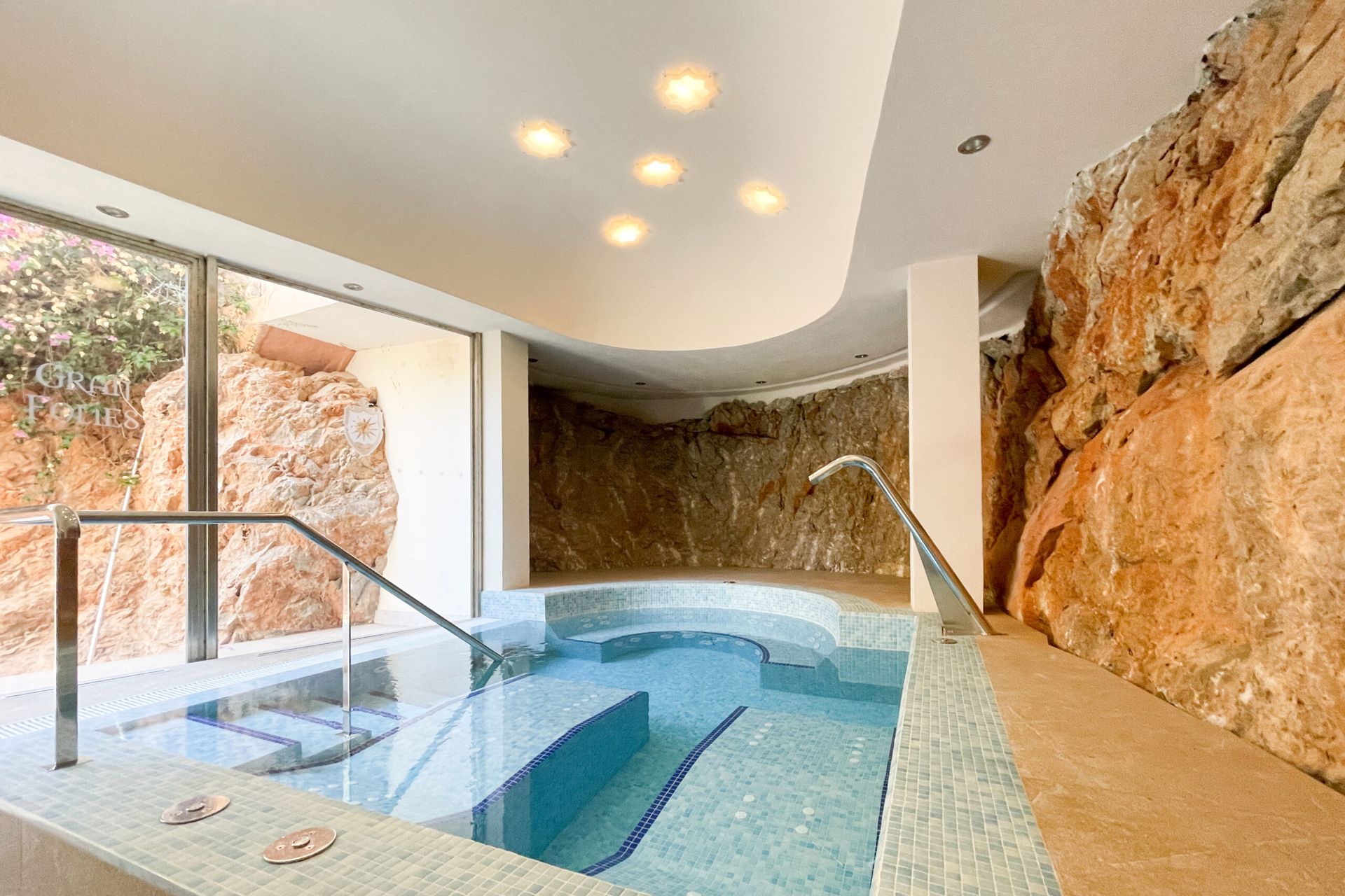 Garden Apartment with Sea View for Sale  in Port Andratx