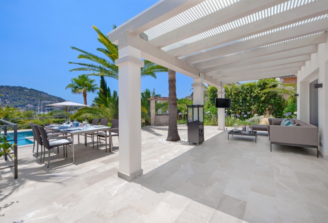 Amazing Villa with Holiday Licence for Sale in Port Andratx