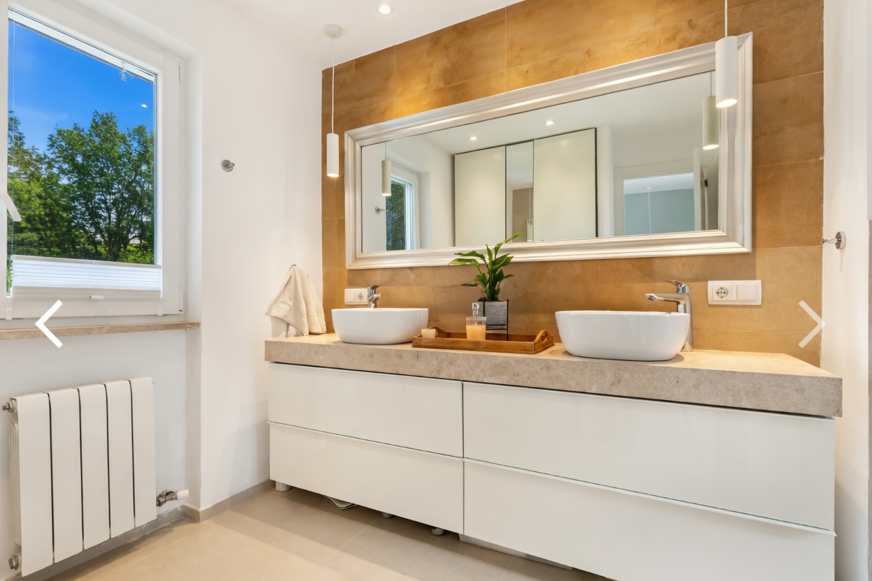 Lovely Villa with Holiday Licence for Sale in Santa Ponsa