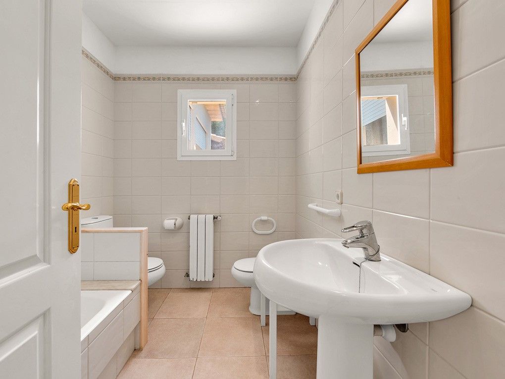 Villa for Sale in luxury Area of Santa Ponsa