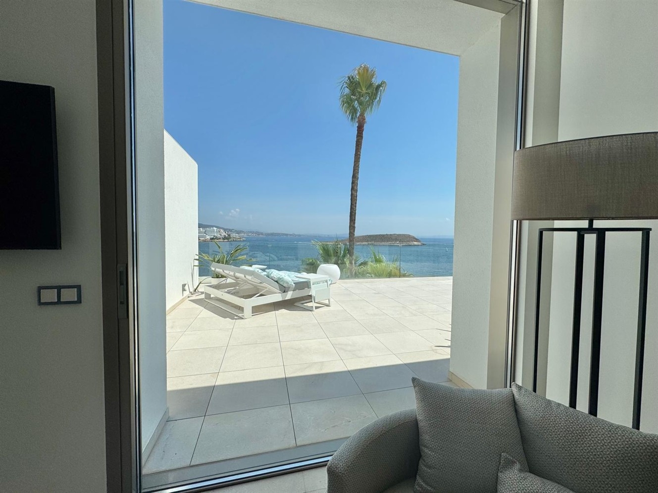 Brand New Luxury Villa for Sale at Seafront of Cala Vinyas