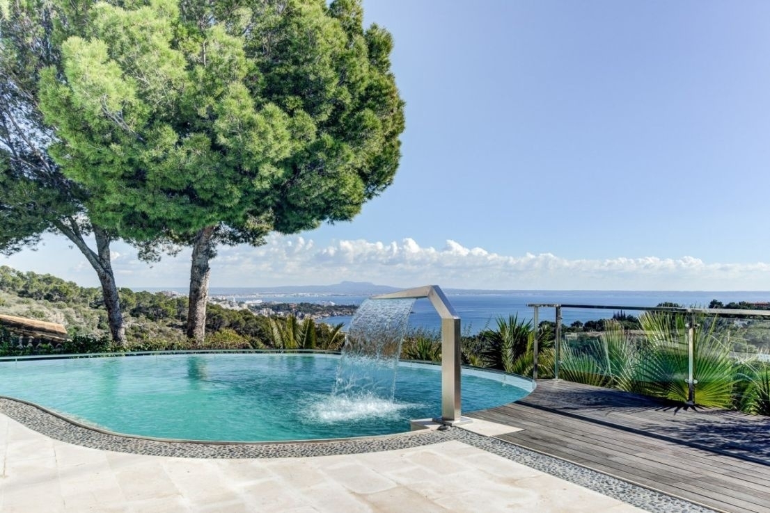 Mallorca Luxury Villa for Sale with Sea Views in Bendinat