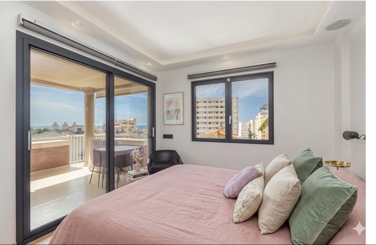 Refurbished Apartment for Sale in Portals with Sea Views
