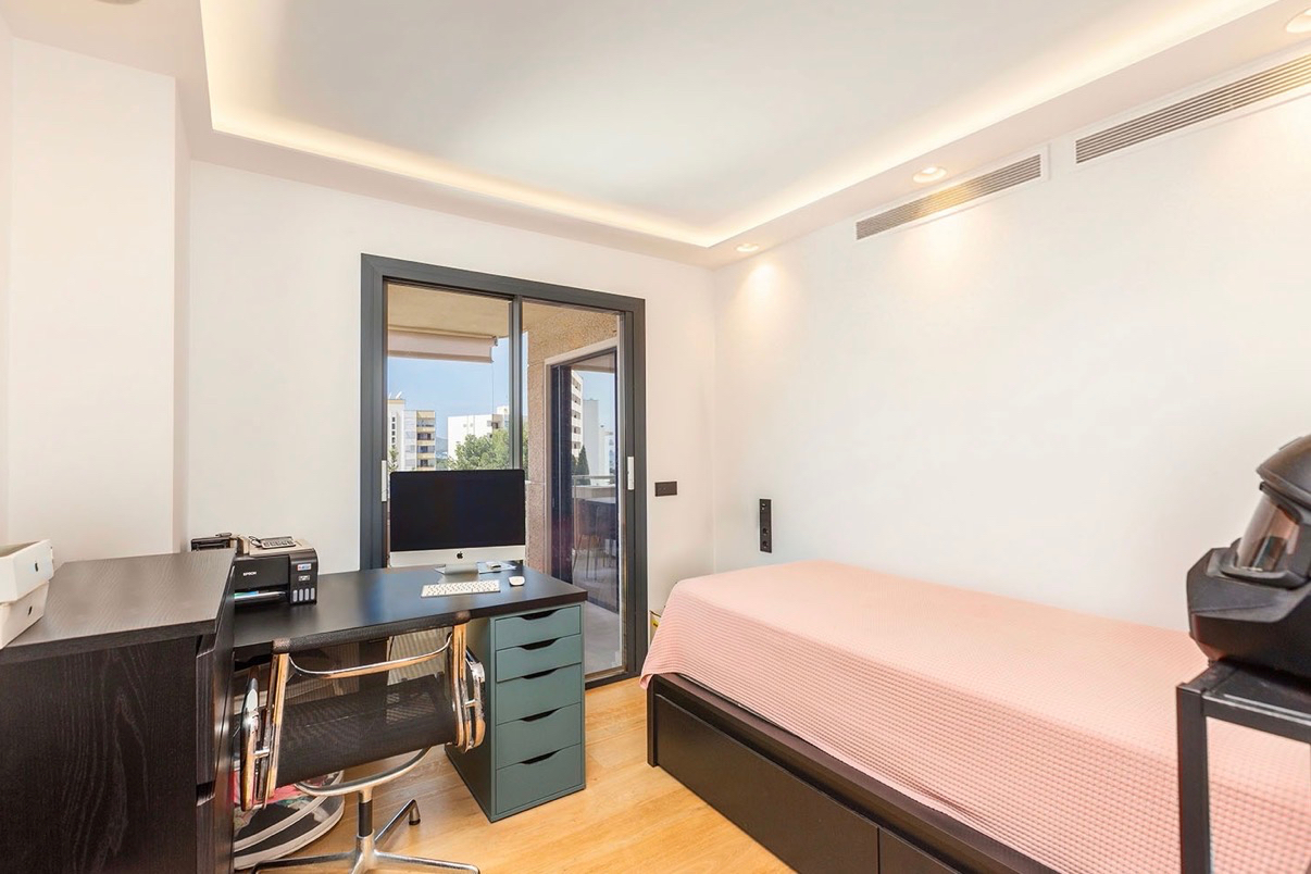 Refurbished Apartment for Sale in Portals with Sea Views