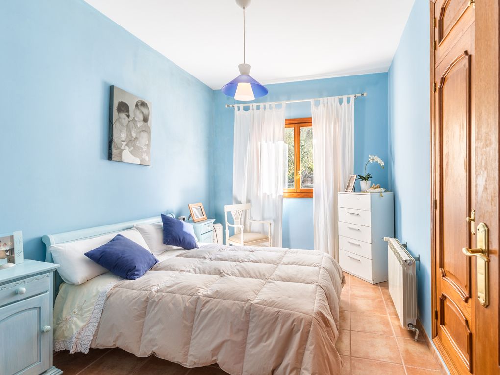 Spacious Finca for Sale in a quiet Area of  Algaida