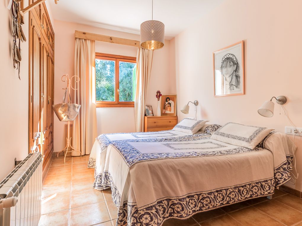 Spacious Finca for Sale in a quiet Area of  Algaida