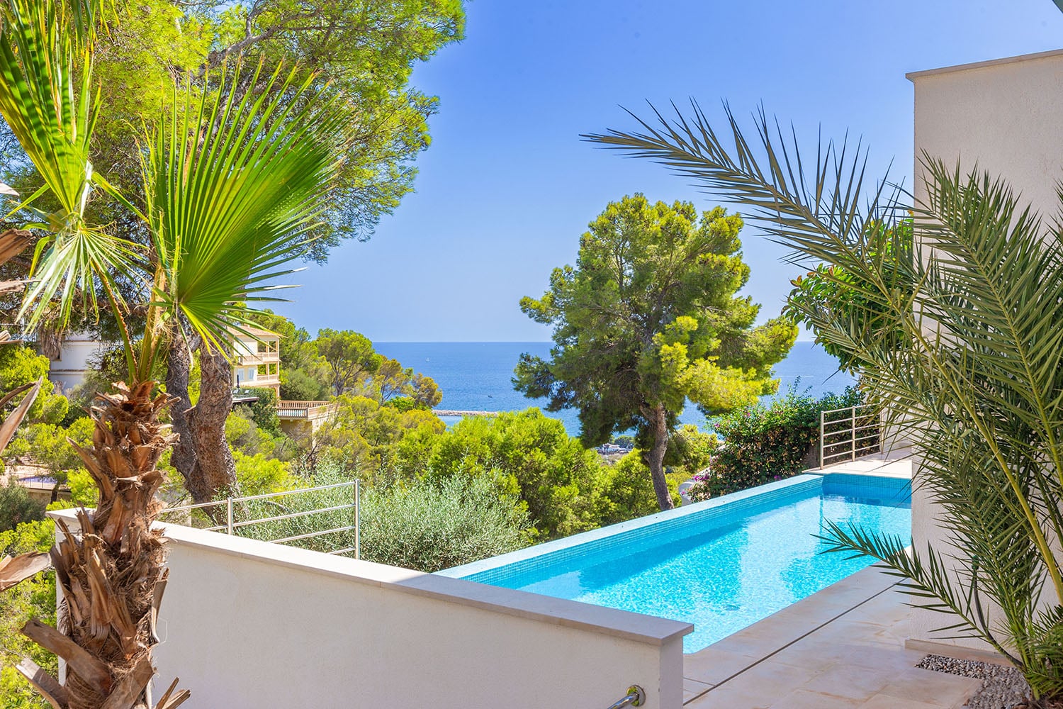 Modern Villa with amazing Seaview for Sale in Costa d'en Blanes