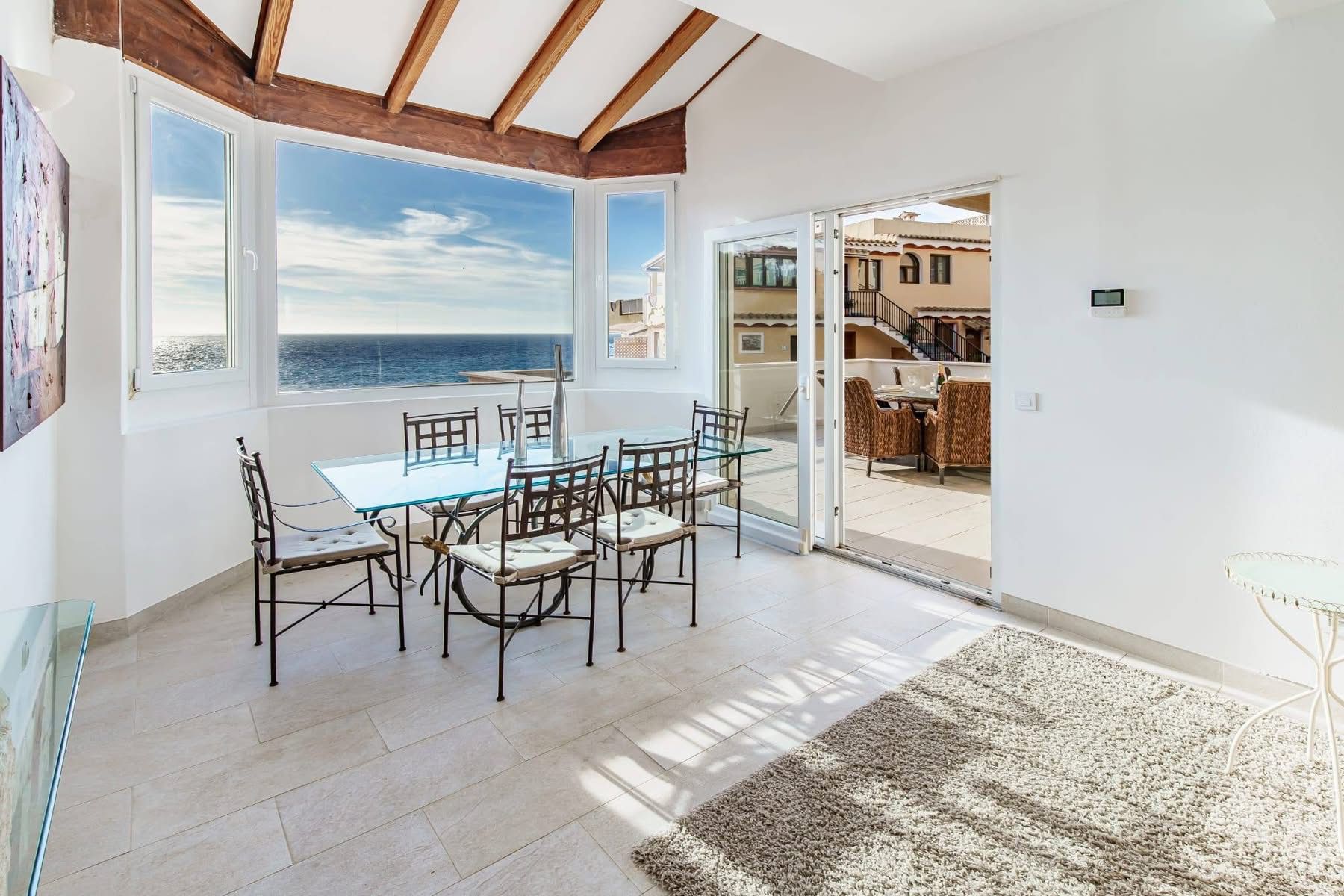 Apartment with amazing Seaview for sale in Santa Ponsa