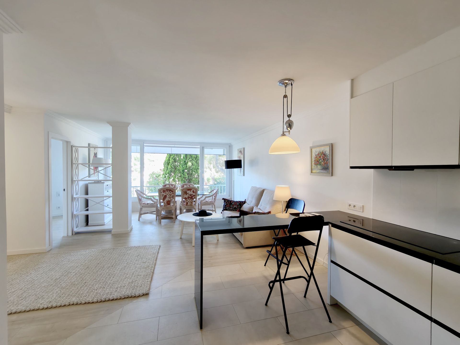Just renovated Apartment for Sale in front of the Beach of  Santa Ponsa