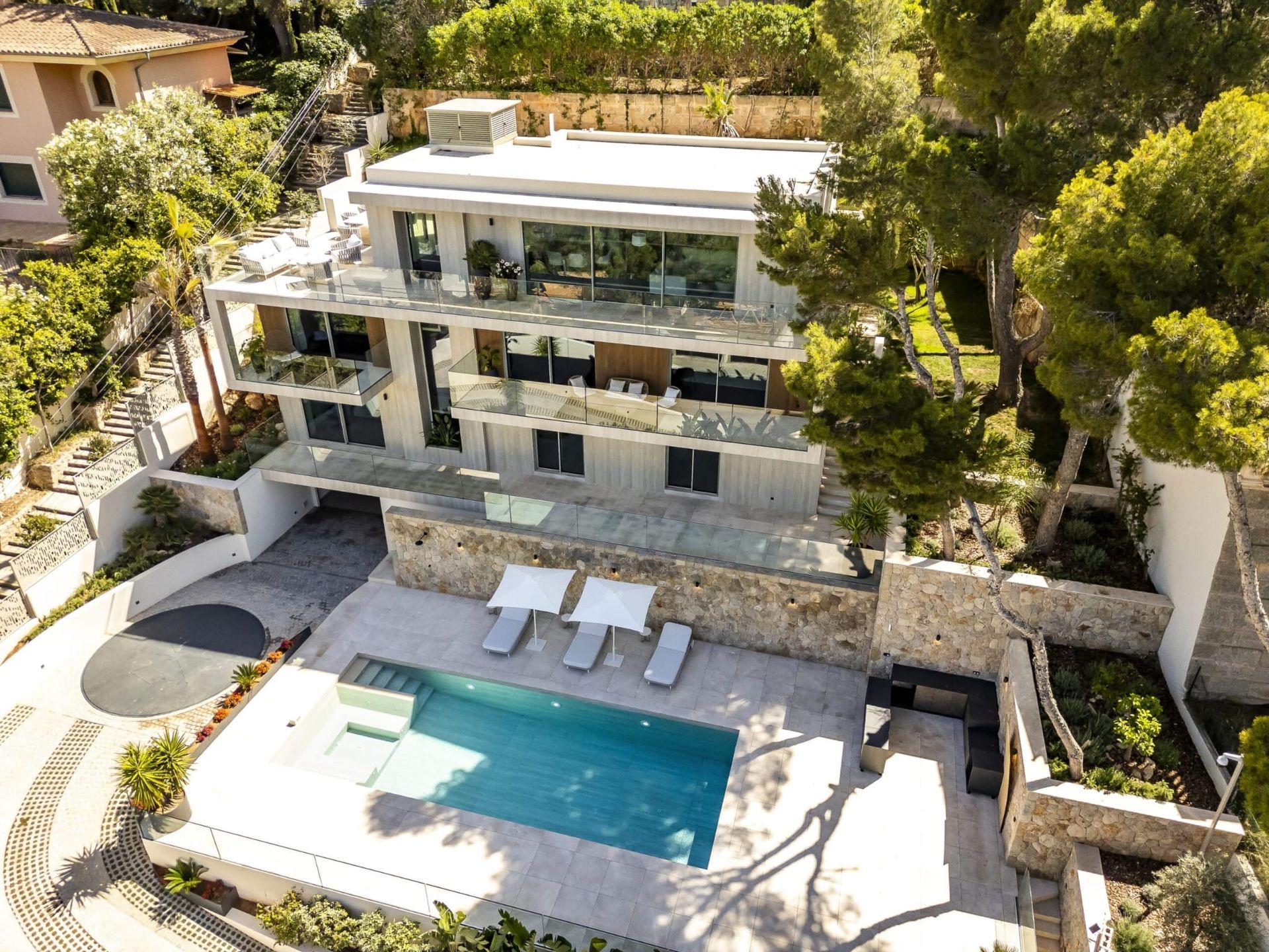 Villa a estrenar con impresionantes vistas al mar en Santa Ponsa en venta