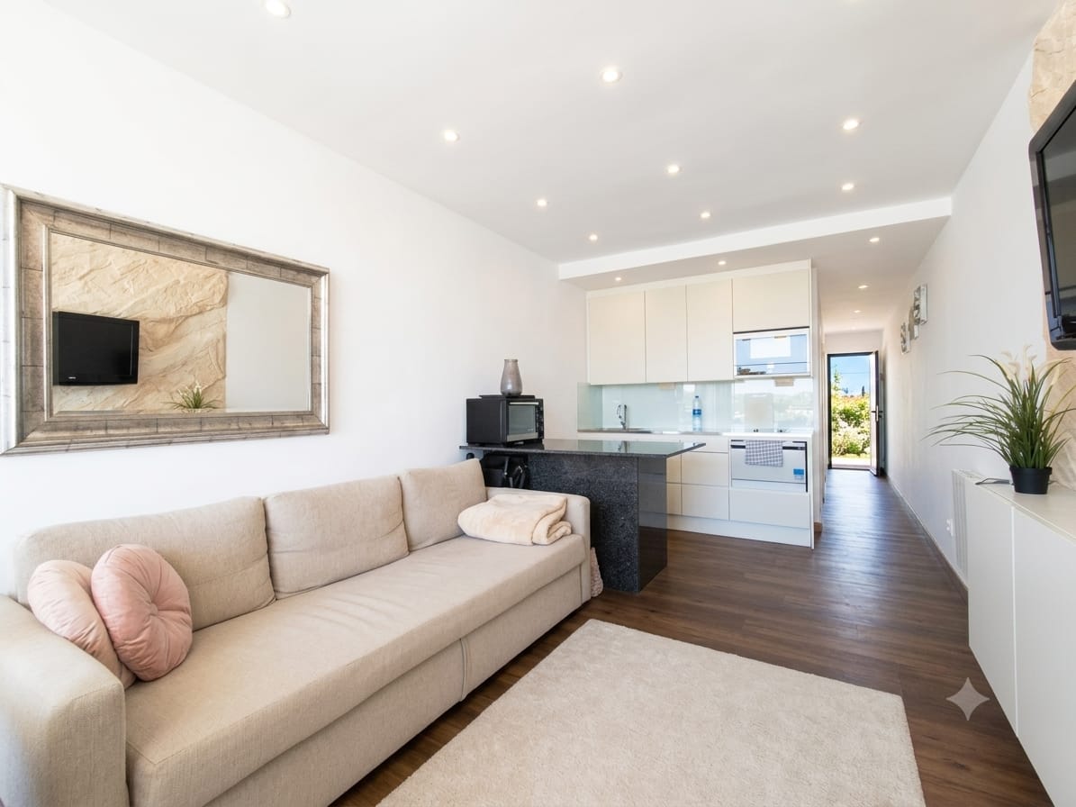 Ready-to-move-in Apartment with Amazing Sea Views in Santa Ponsa